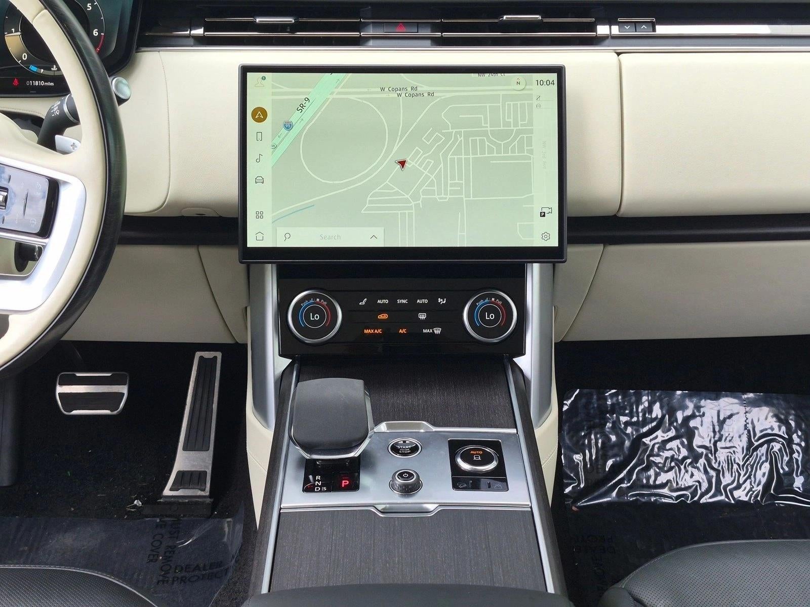 2023 Land Rover Range Rover P400 SE LWB 7 Seat
