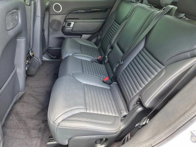2025 Land Rover Discovery P300 S