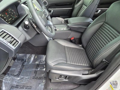 2025 Land Rover Discovery P300 S