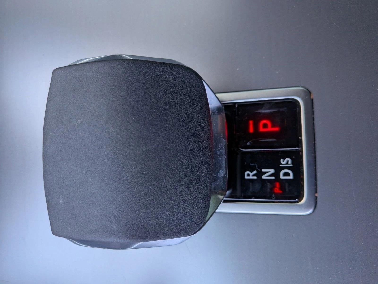 2026 Land Rover Range Rover Velar P250 S