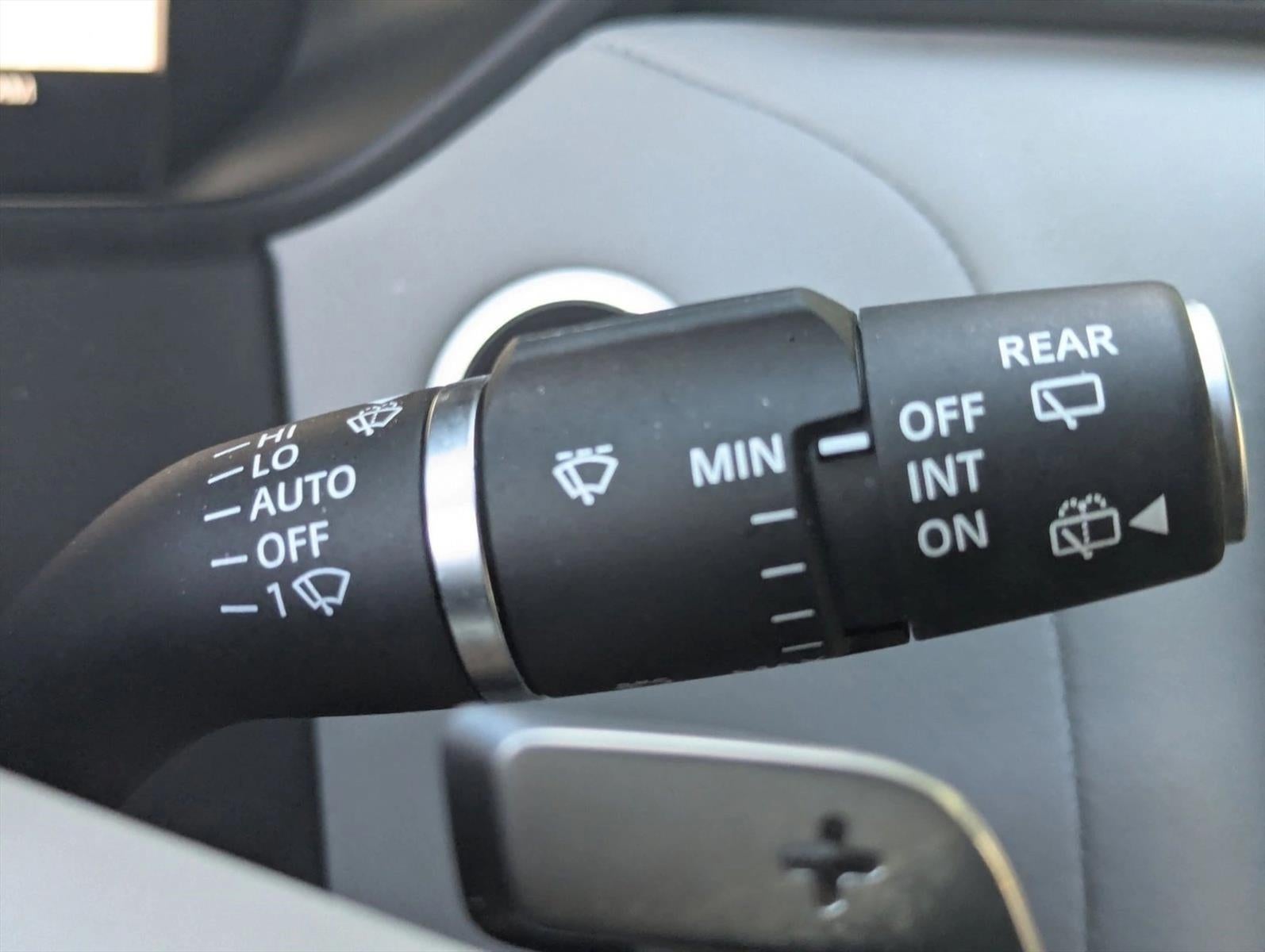 2024 Land Rover Range Rover Velar P400 Dynamic SE