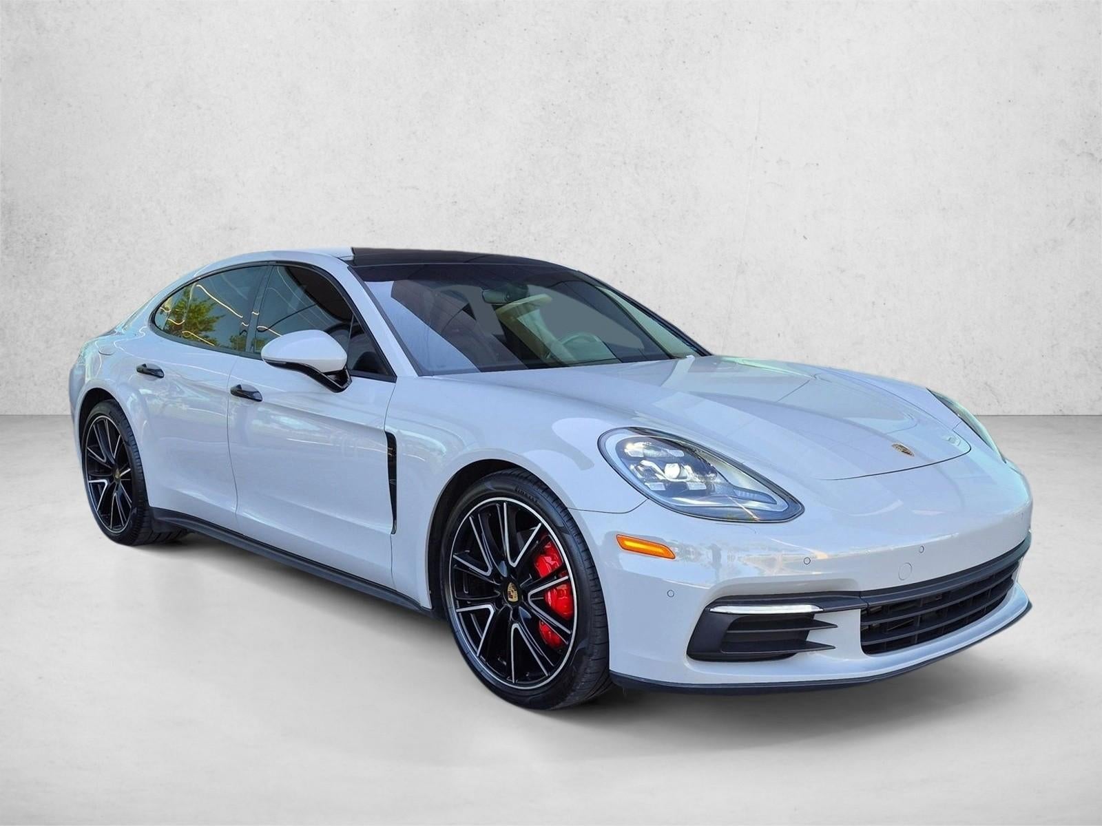 2018 Porsche Panamera 4 AWD
