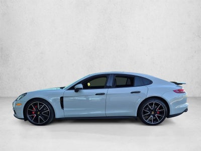 2018 Porsche Panamera 4 AWD