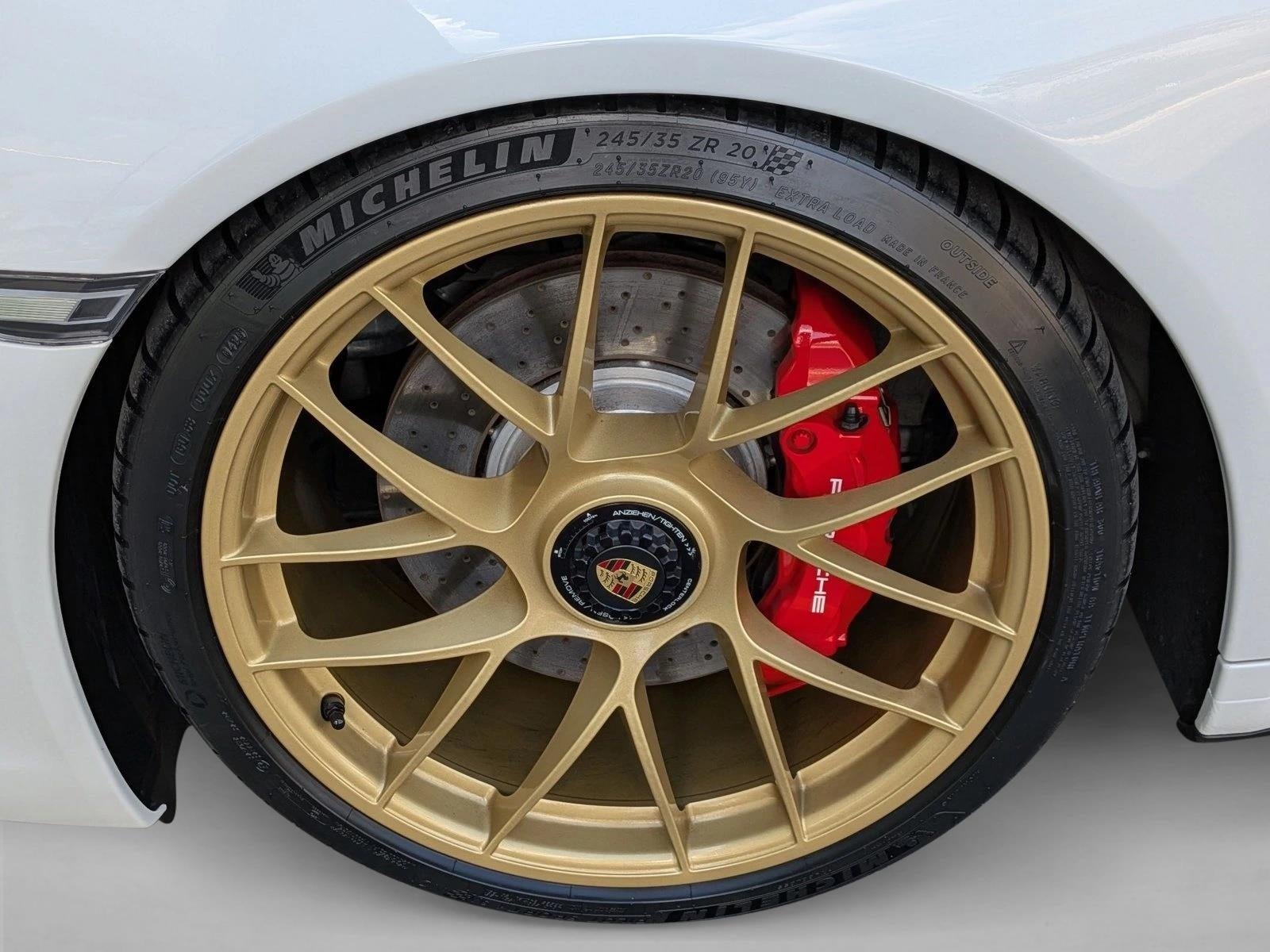 2019 Porsche 911 Carrera GTS Coupe