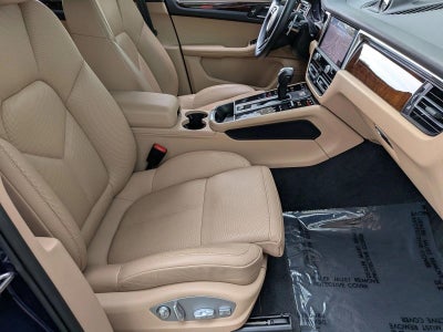 2023 Porsche Macan AWD