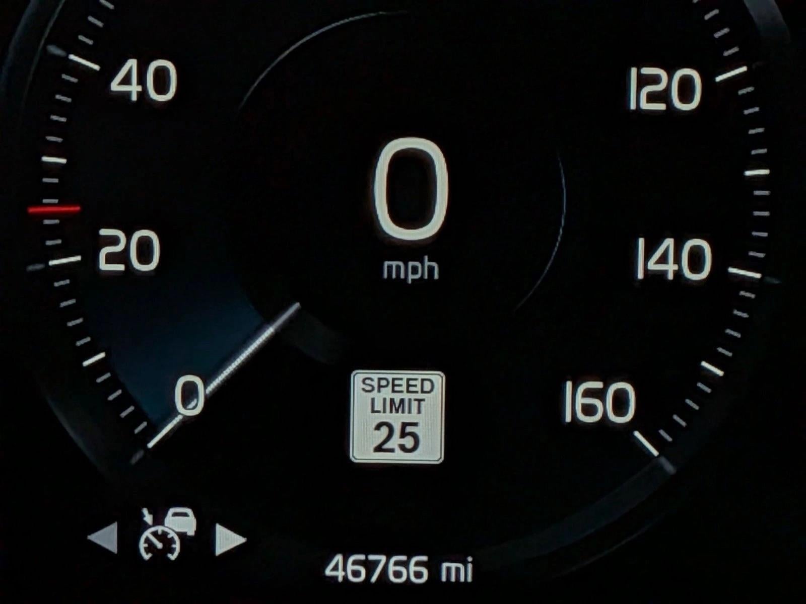 2020 Volvo V90 Cross Country T6 AWD