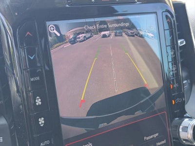 2019 RAM 1500 Laramie 4x2 Crew Cab 5'7" Box