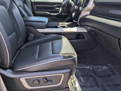 2019 RAM 1500 Laramie 4x2 Crew Cab 5'7" Box