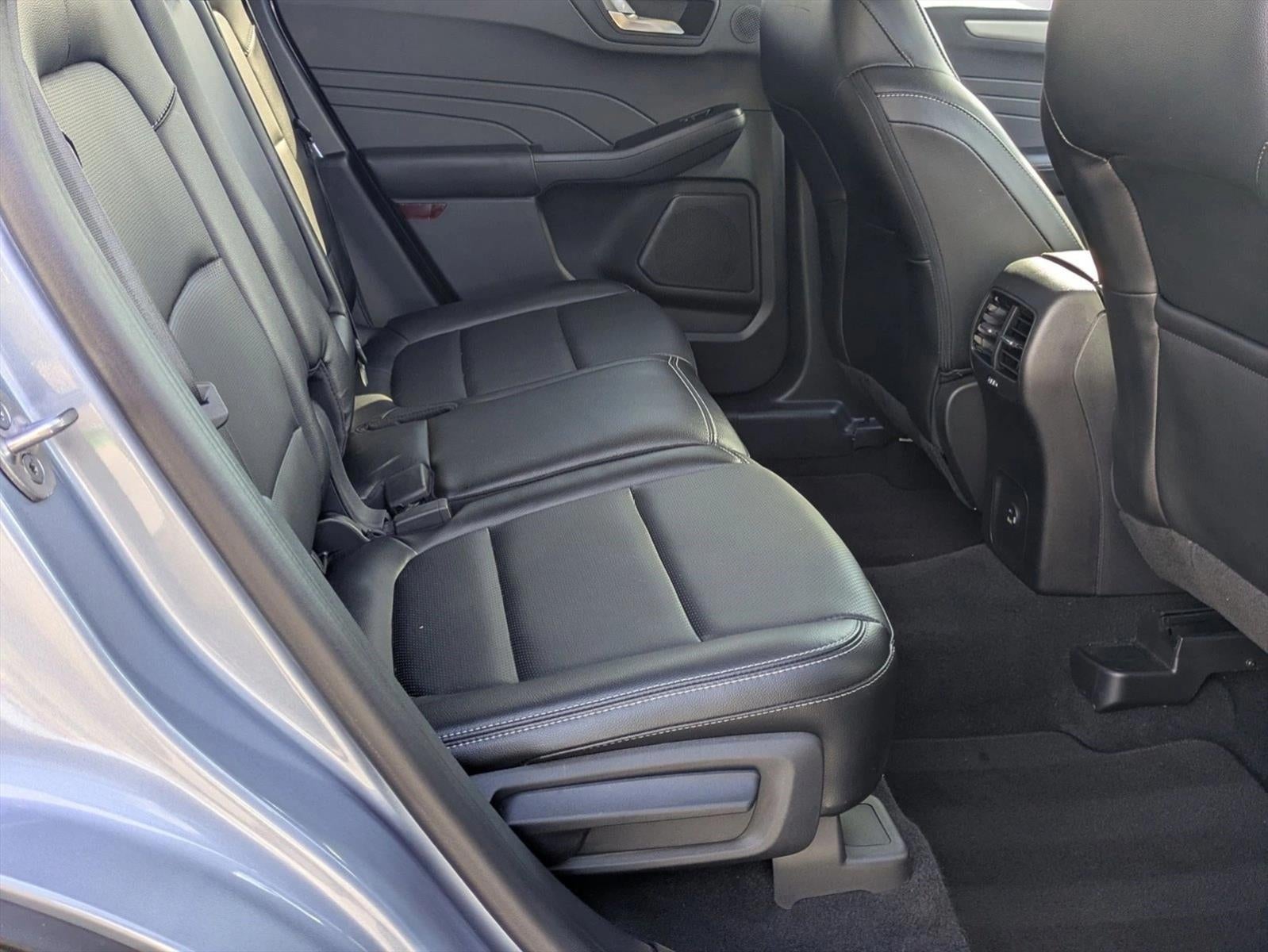 2022 Ford Escape SEL FWD