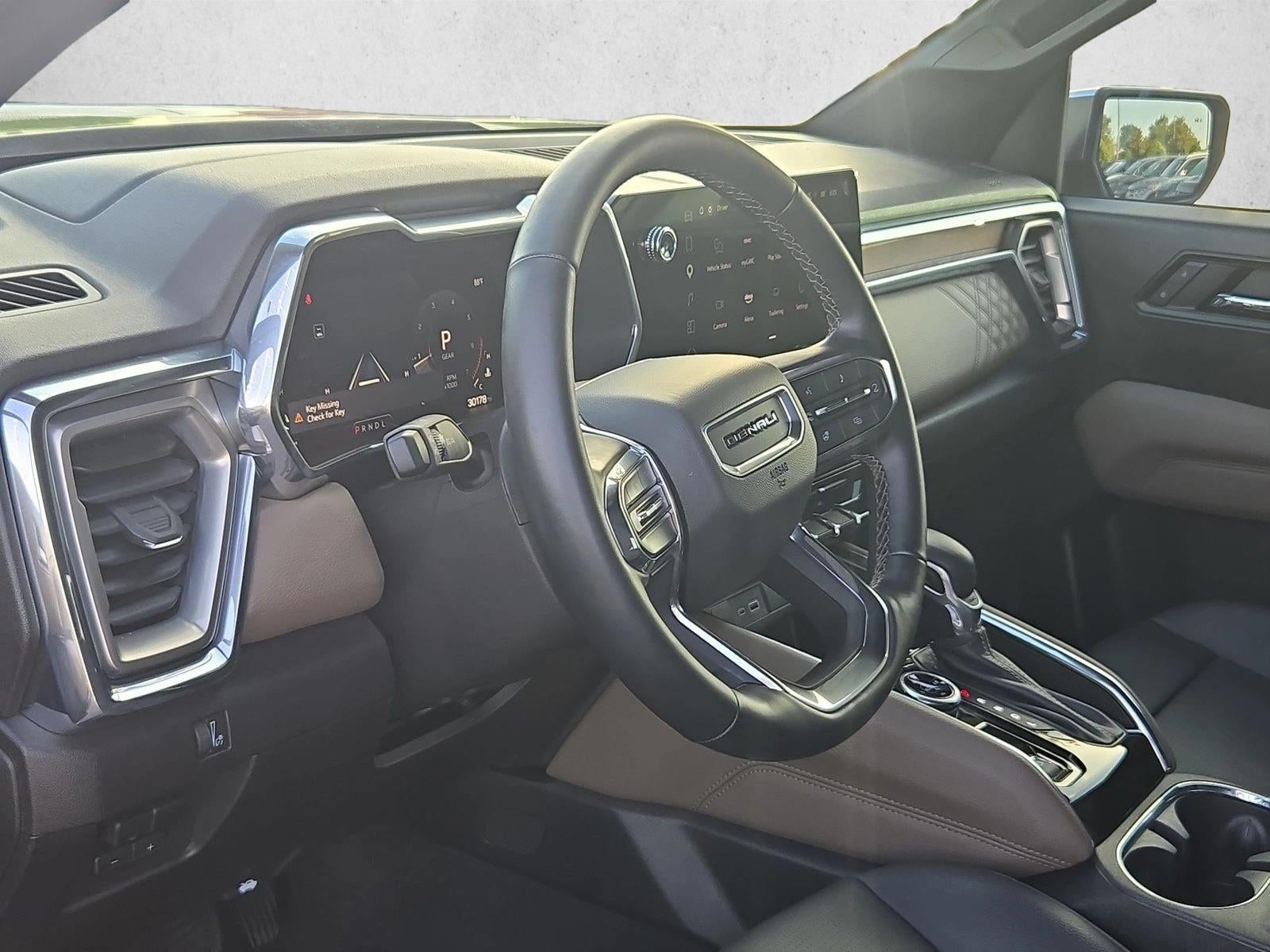 2024 GMC Canyon Crew Cab Short Box 4-Wheel Drive Denali