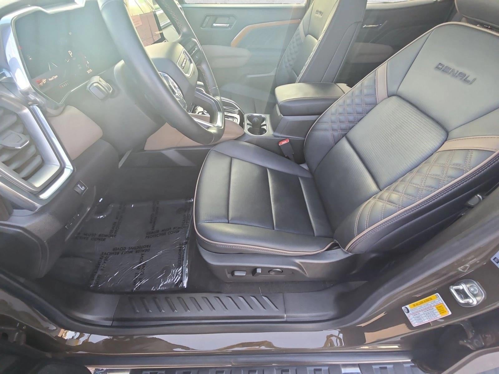 2024 GMC Canyon Crew Cab Short Box 4-Wheel Drive Denali