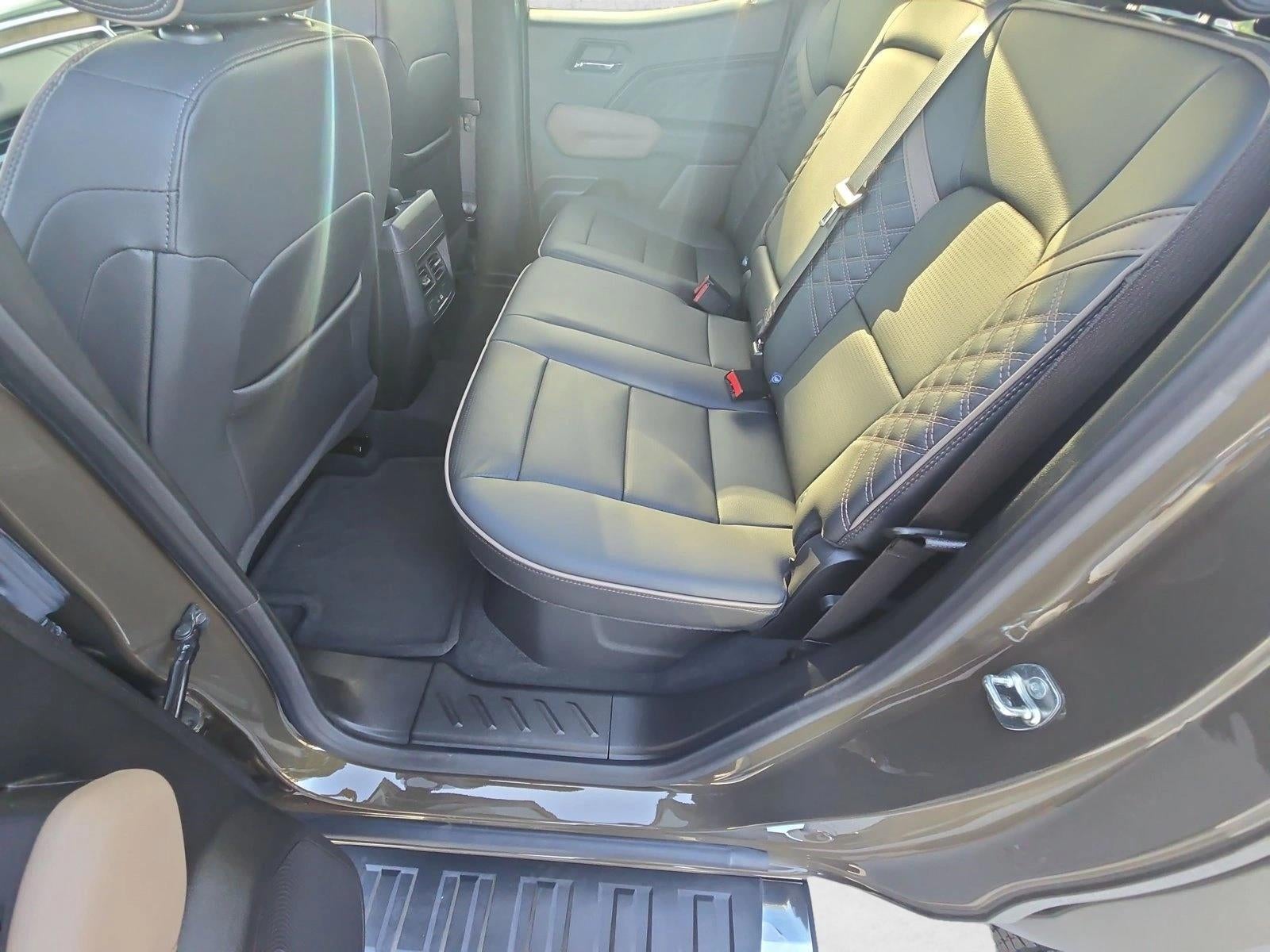 2024 GMC Canyon Crew Cab Short Box 4-Wheel Drive Denali