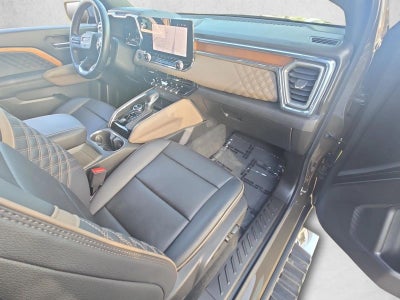 2024 GMC Canyon Crew Cab Short Box 4-Wheel Drive Denali