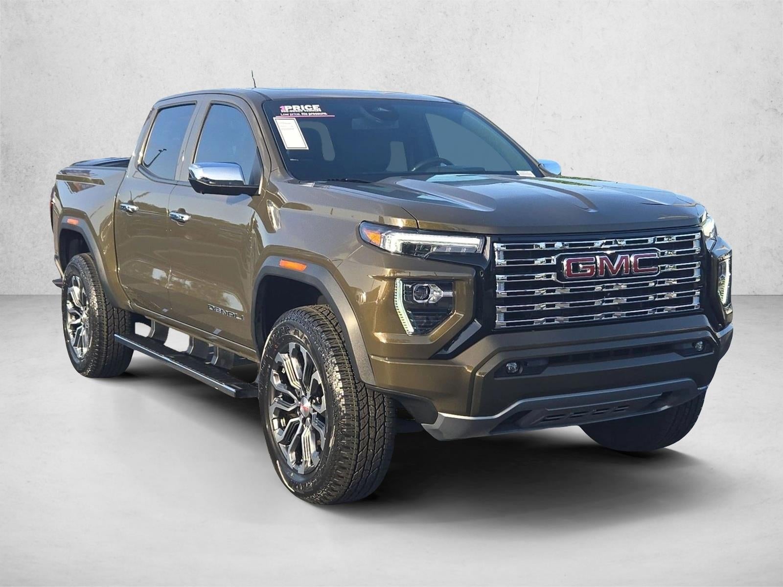 2024 GMC Canyon Crew Cab Short Box 4-Wheel Drive Denali