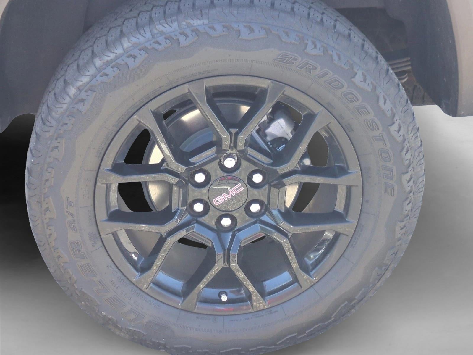 2023 GMC Canyon Crew Cab Short Box 4-Wheel Drive Denali