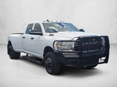 2020 RAM 3500 Tradesman 4x4 Crew Cab 8' Box