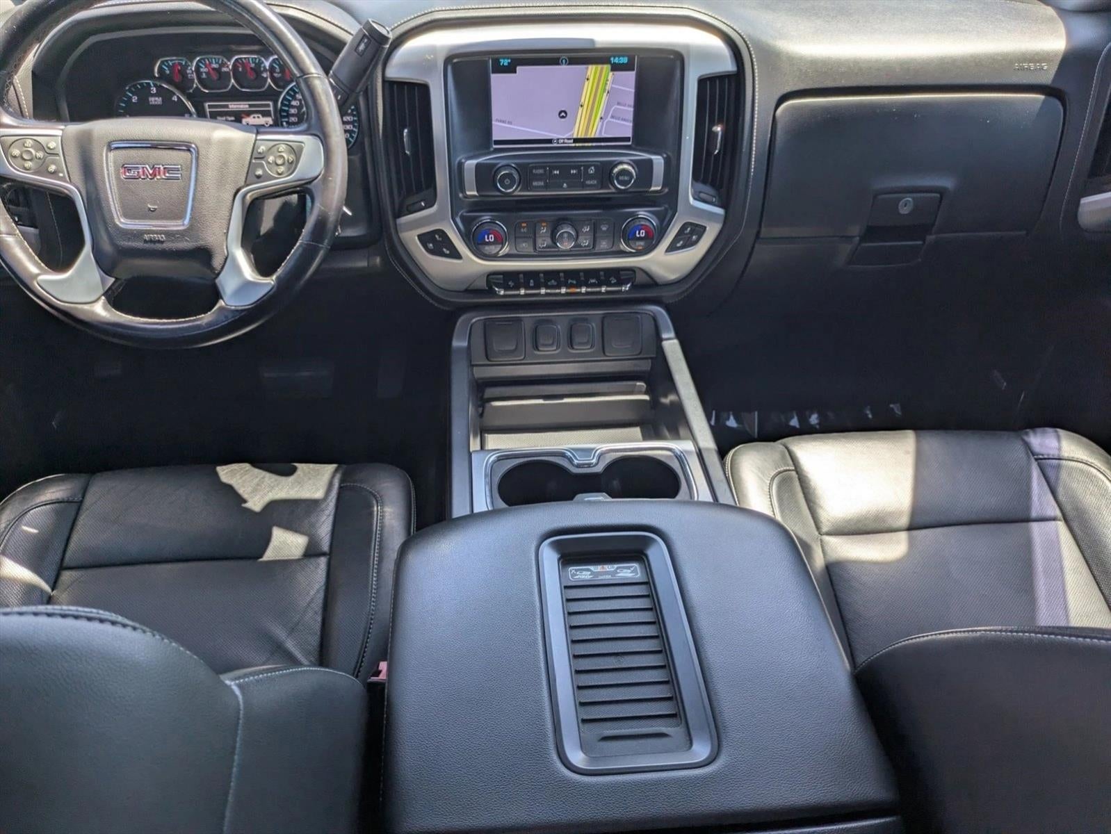 2017 GMC Sierra 1500 Crew Cab Short Box 4-Wheel Drive SLT