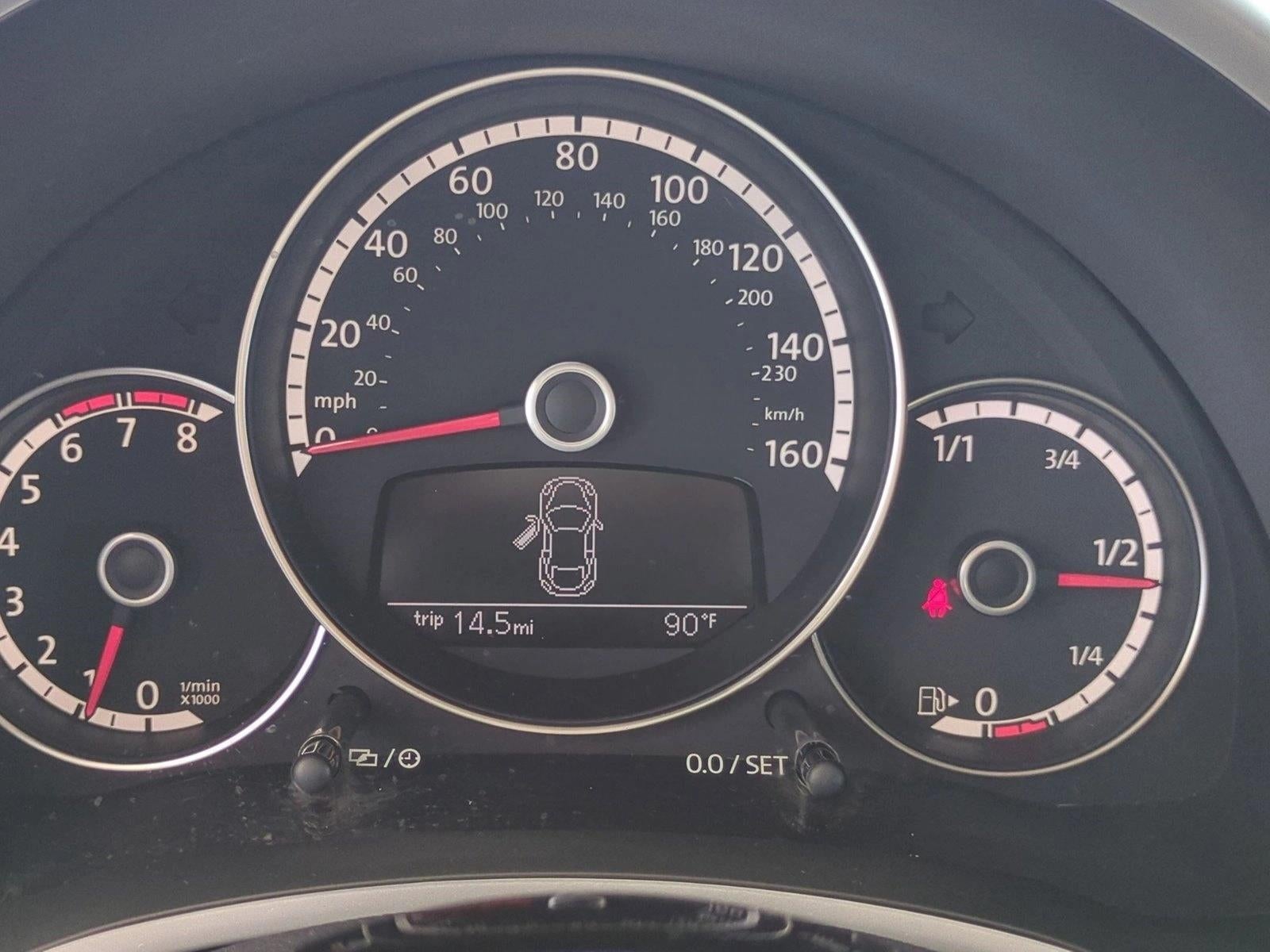 2016 Volkswagen Beetle Convertible 2dr Auto 1.8T Denim PZEV