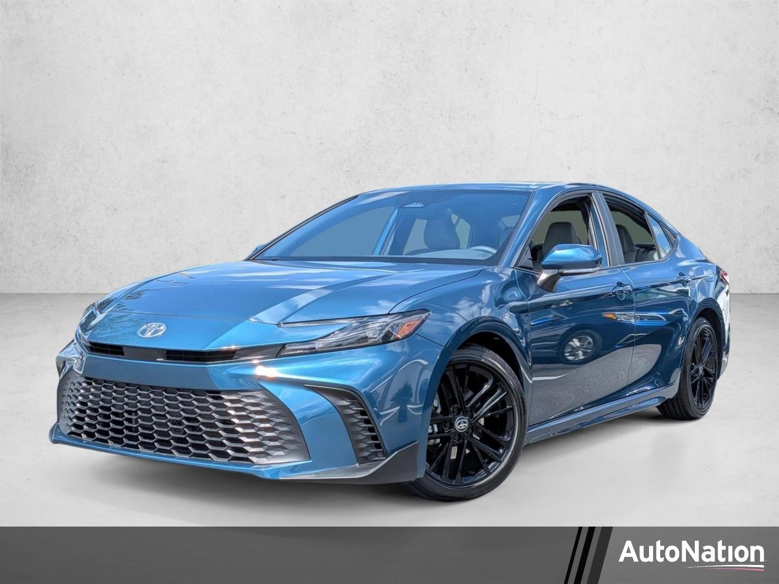 2025 Toyota Camry SE (SE)