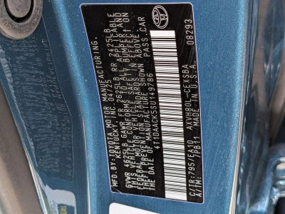 2025 Toyota Camry SE (SE)