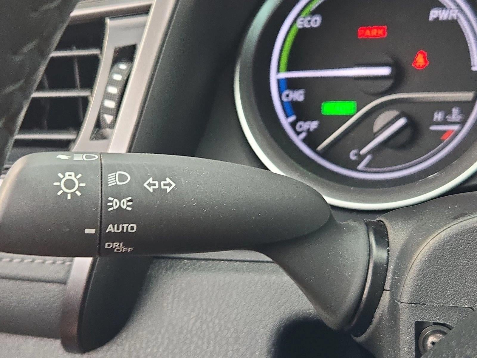 2024 Toyota Camry Hybrid XLE CVT (Natl)