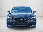 2022 Toyota Camry SE Auto (SE)