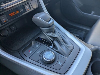 2020 Toyota RAV4 Hybrid XSE AWD (Natl)