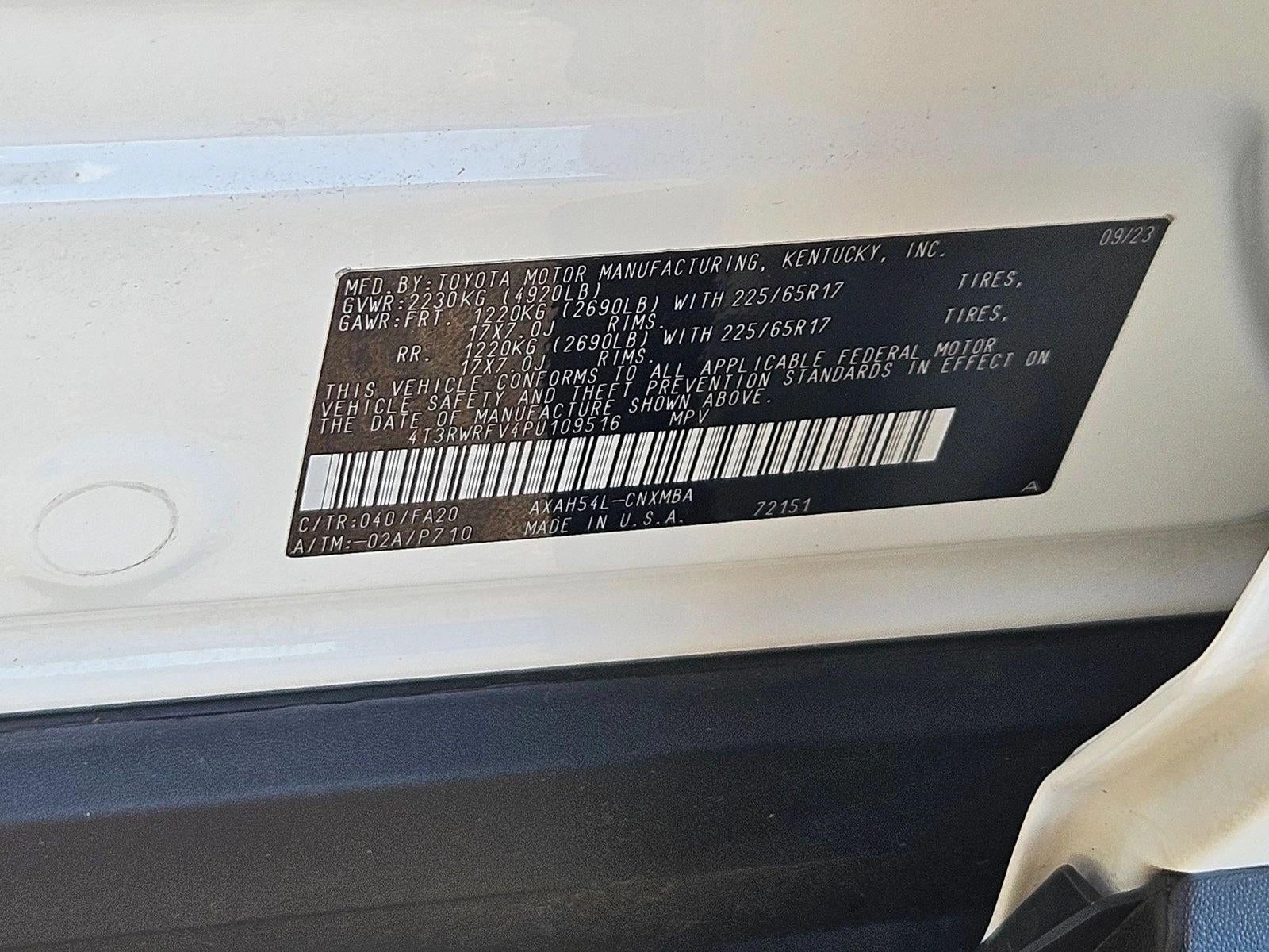 2023 Toyota RAV4 Hybrid XLE AWD (Natl)