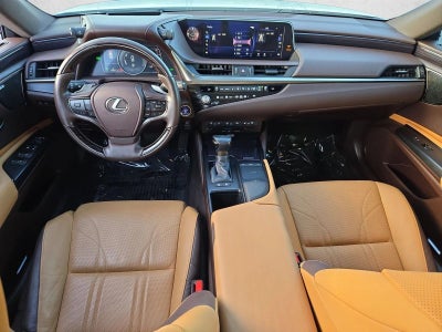 2021 Lexus ES 300h Ultra Luxury FWD