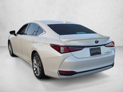 2021 Lexus ES 300h Ultra Luxury FWD