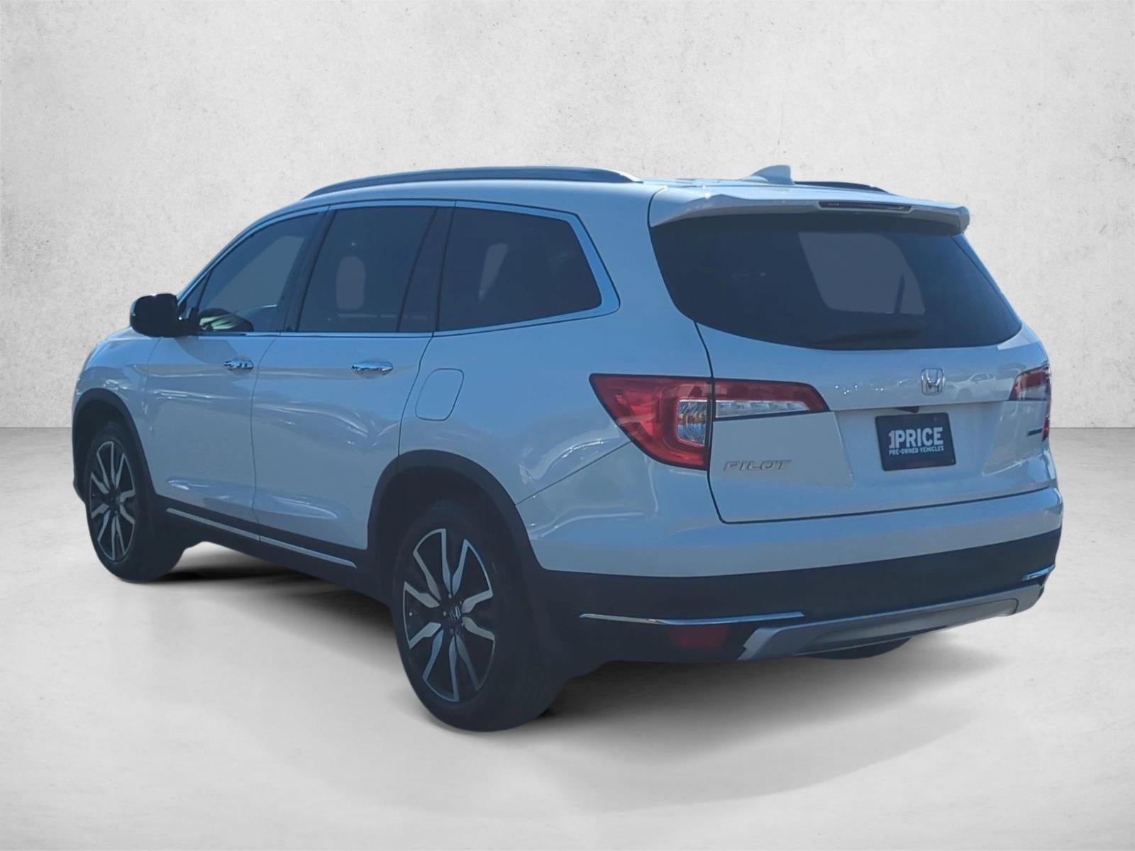 2022 Honda Pilot Touring 7-Passenger 2WD