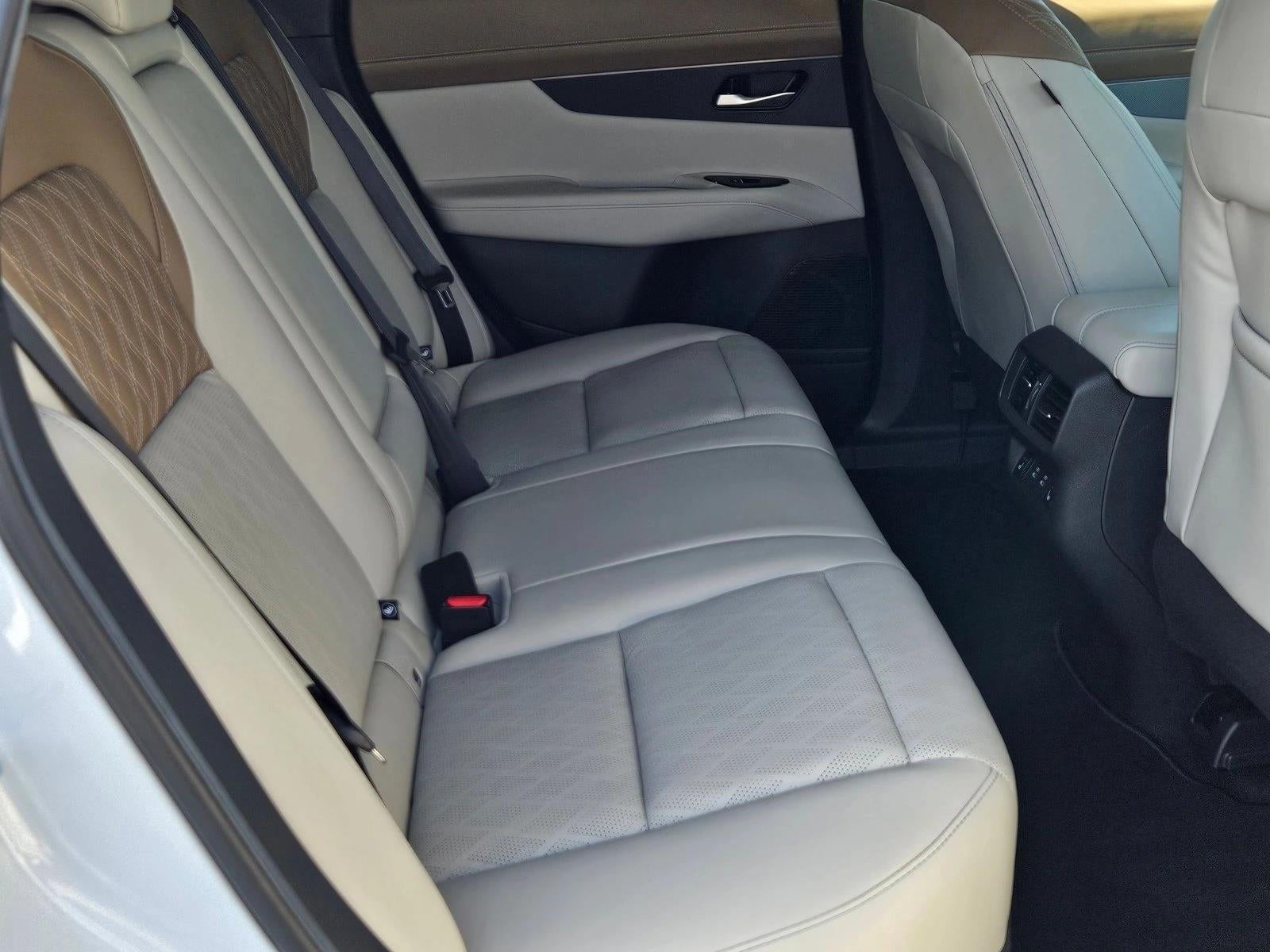 2025 Nissan Murano AWD Platinum