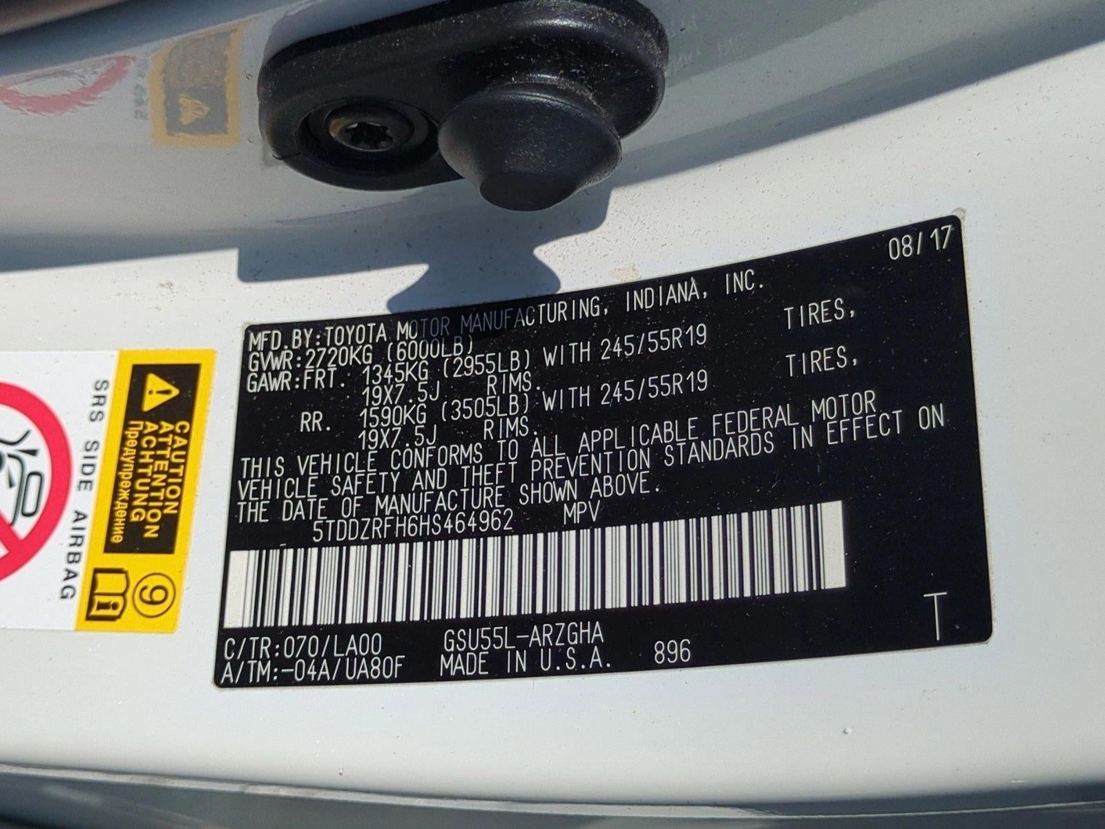 2017 Toyota Highlander Limited Platinum V6 AWD (Natl)