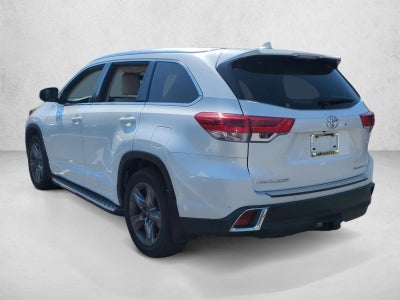 2017 Toyota Highlander Limited Platinum V6 AWD (Natl)