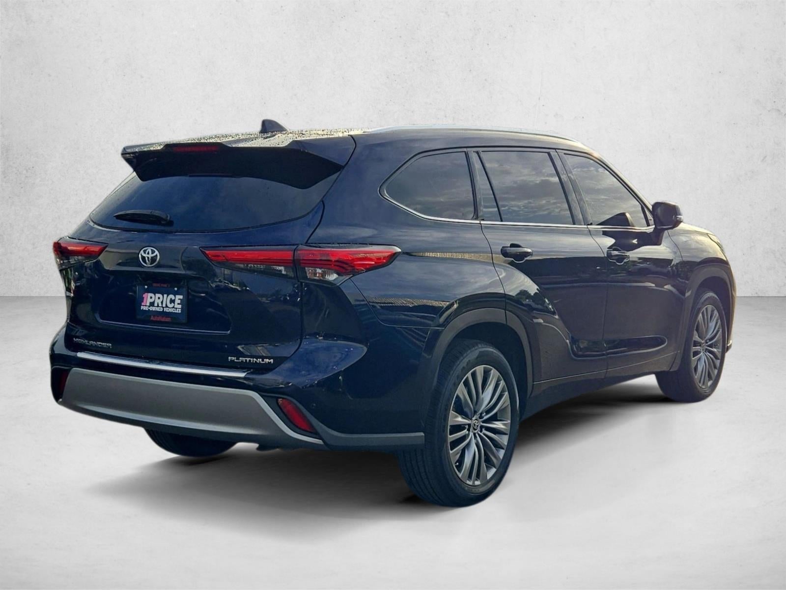2021 Toyota Highlander Platinum FWD (Natl)