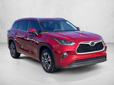 2021 Toyota Highlander XLE FWD (Natl)