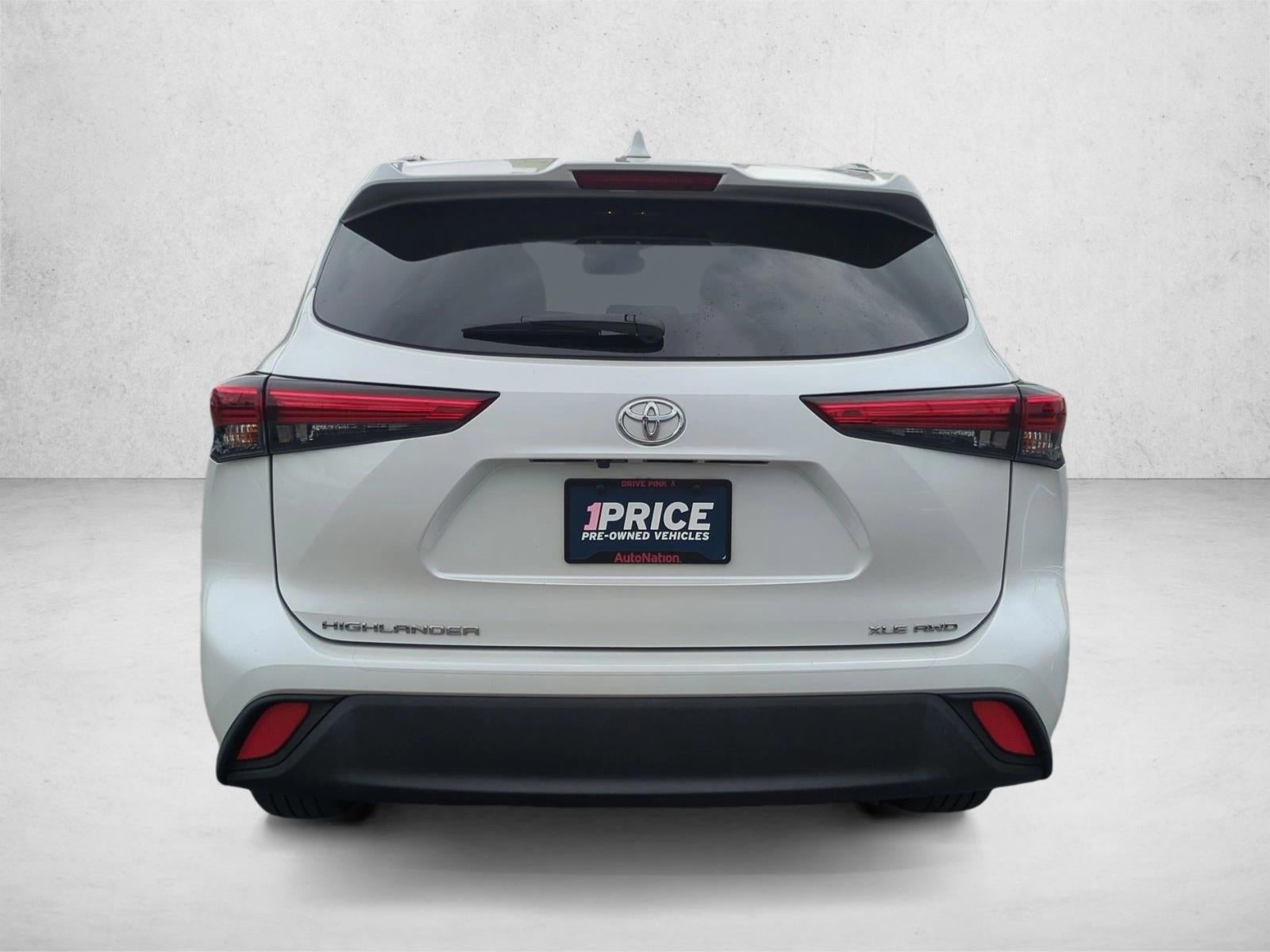 2023 Toyota Highlander XLE AWD (Natl)