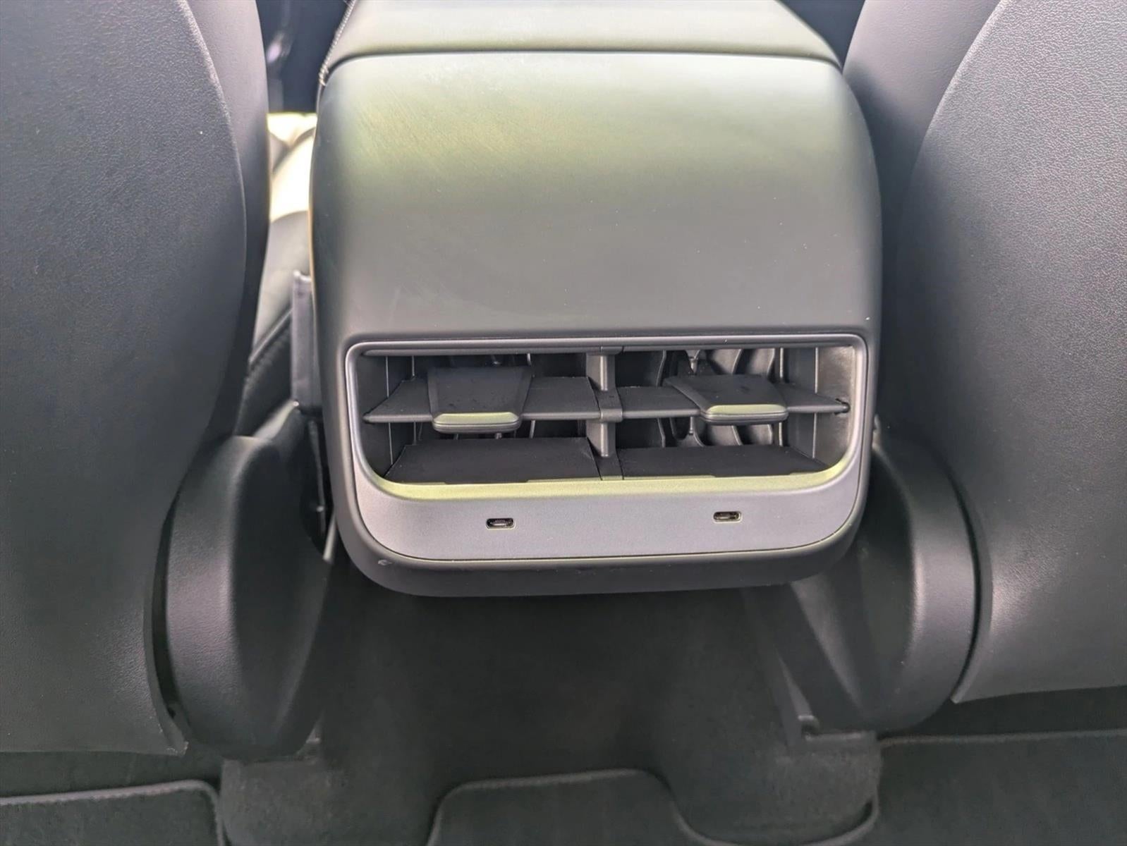 2024 Tesla Model Y Long Range AWD