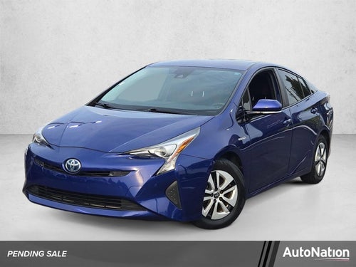 2017 Toyota Prius Three (Natl)