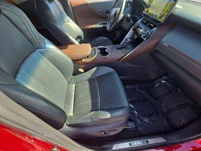 2021 Toyota Venza XLE AWD (SE)