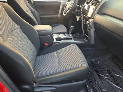 2017 Toyota 4Runner SR5 2WD (Natl)
