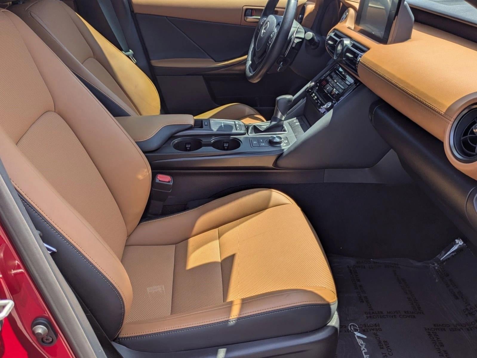 2025 Lexus IS 350 F SPORT Design RWD