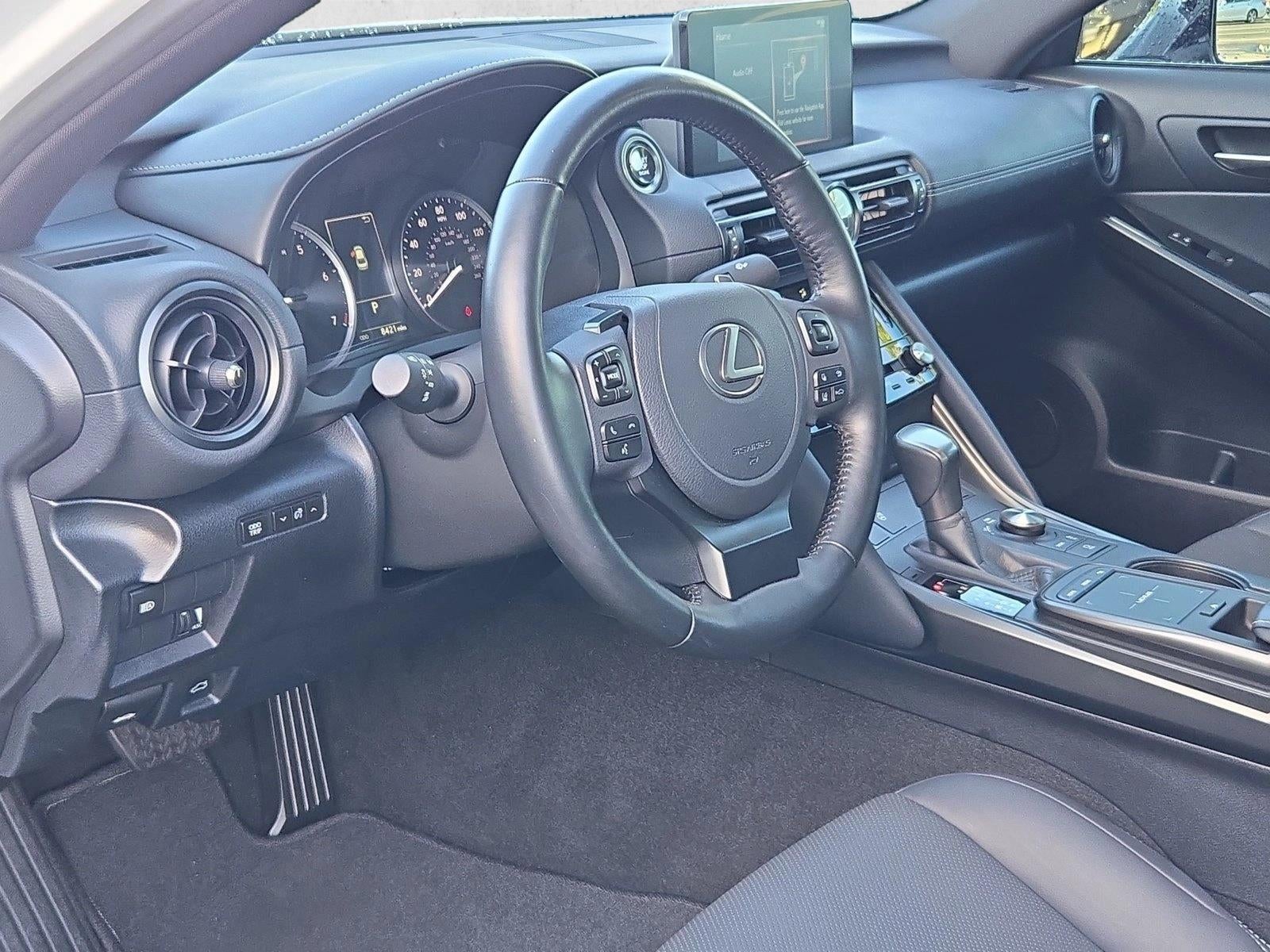 2025 Lexus IS 350 F SPORT Design RWD