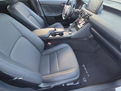 2025 Lexus IS 350 F SPORT Design RWD
