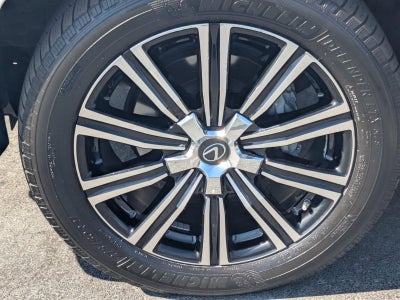 2020 Lexus LX 570 Two Row 4WD