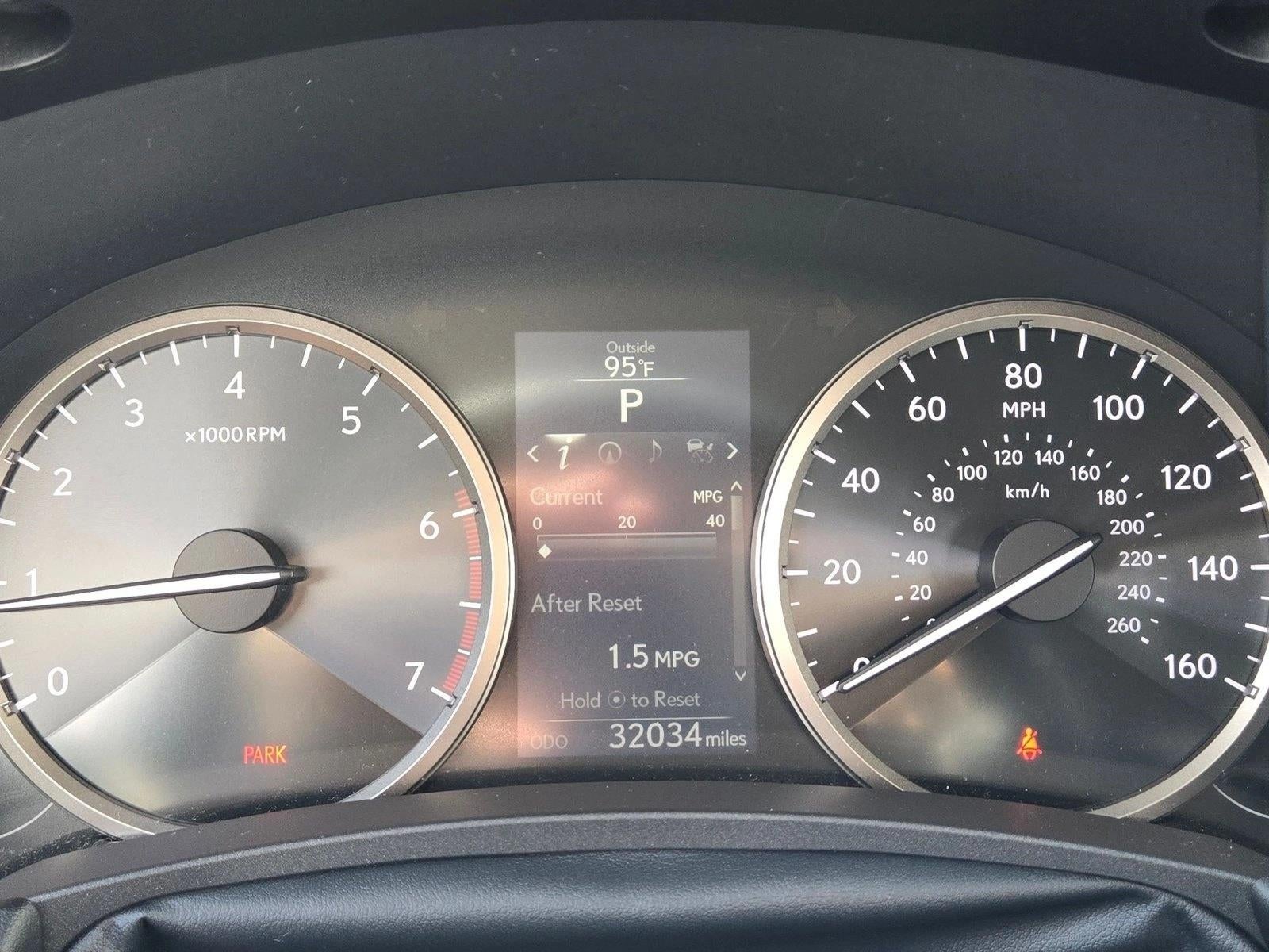 2016 Lexus NX Turbo FWD 4dr