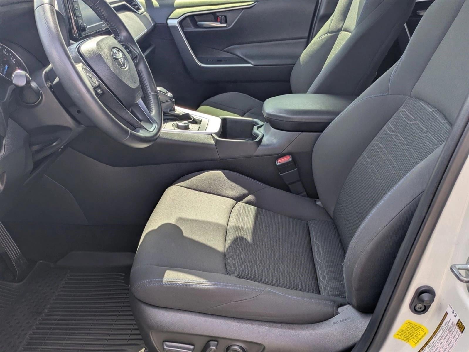 2022 Toyota RAV4 Hybrid SE AWD (Natl)