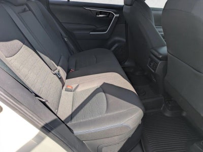 2022 Toyota RAV4 Hybrid SE AWD (Natl)