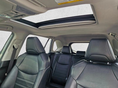 2020 Toyota RAV4 XLE Premium AWD (Natl)