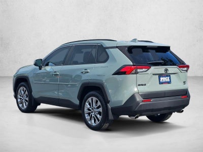 2020 Toyota RAV4 XLE Premium AWD (Natl)